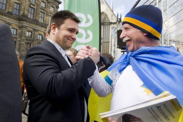 Кракен маркетплейс что там продают